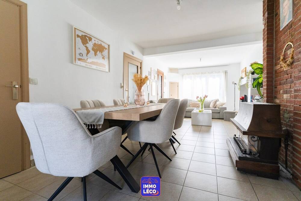 Immeuble de rapport - Immeuble à appartement à vendre à Mouscron 7700 155000.00€ 2 chambres 120.00m² - annonce 460941