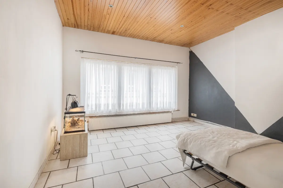Immeuble de rapport - Immeuble à appartement à vendre à Morlanwelz 7140 420000.00€ 6 chambres 300.00m² - annonce 462042
