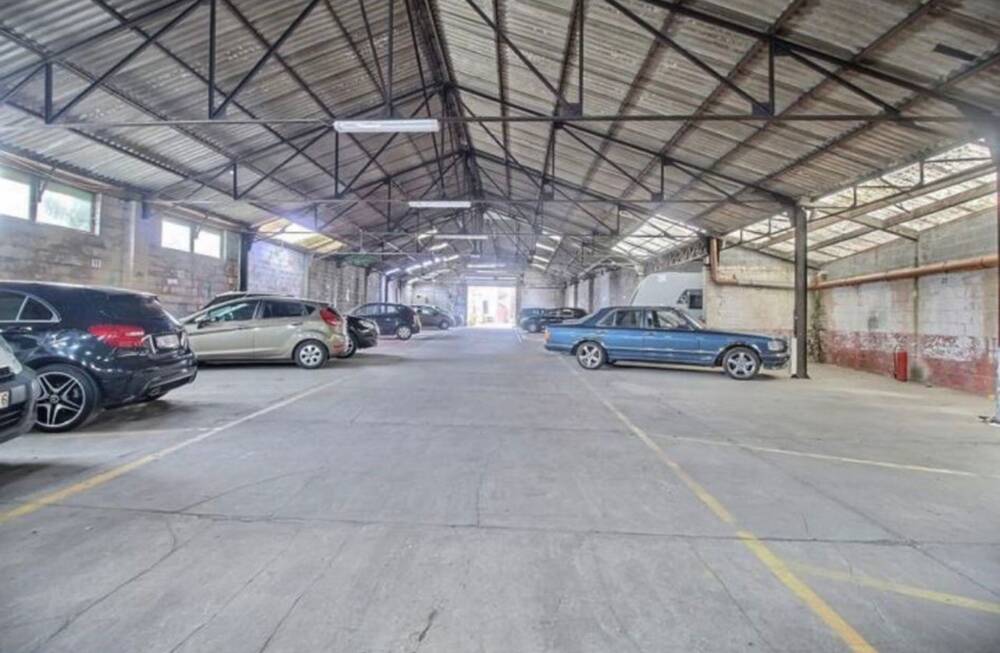 Commerce à louer à Montignies-sur-Sambre 6061 2250.00€ chambres 700.00m² - annonce 462849