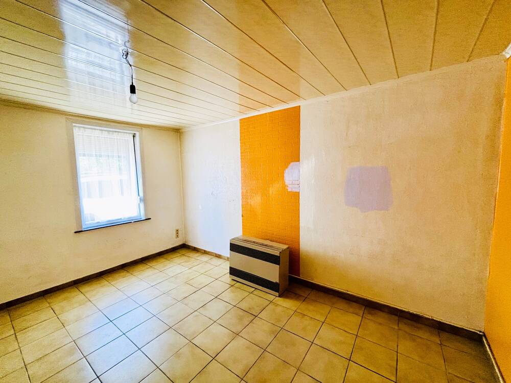 Maison à vendre à Le Roeulx 7070 150000.00€ 3 chambres 145.00m² - annonce 582900