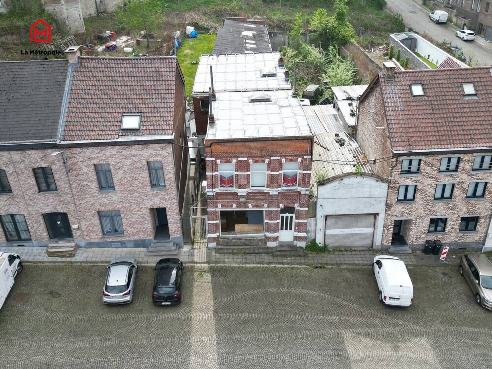 Immeuble de rapport - Immeuble à appartement à vendre à Trazegnies 6183 189000.00€  chambres 450.00m² - annonce 464785