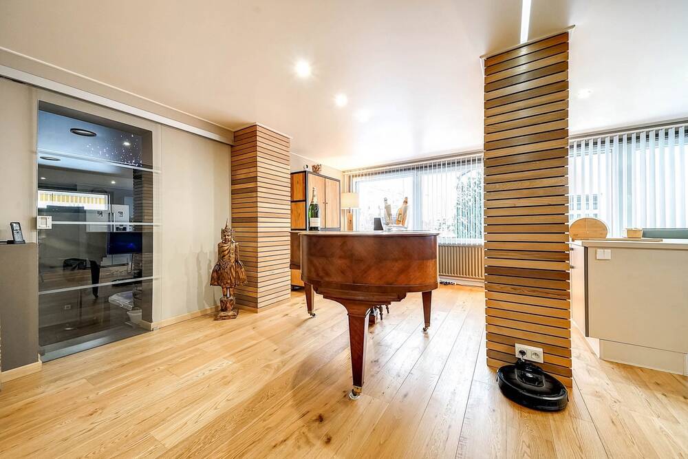 Appartement à vendre à Mont-sur-Marchienne 6032 495000.00€ 4 chambres 247.00m² - annonce 464805