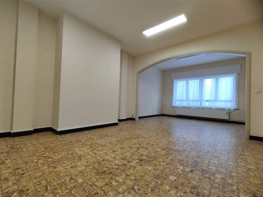 Studio à louer à Tournai 7500 550.00€ chambres 52.00m² - annonce 466230