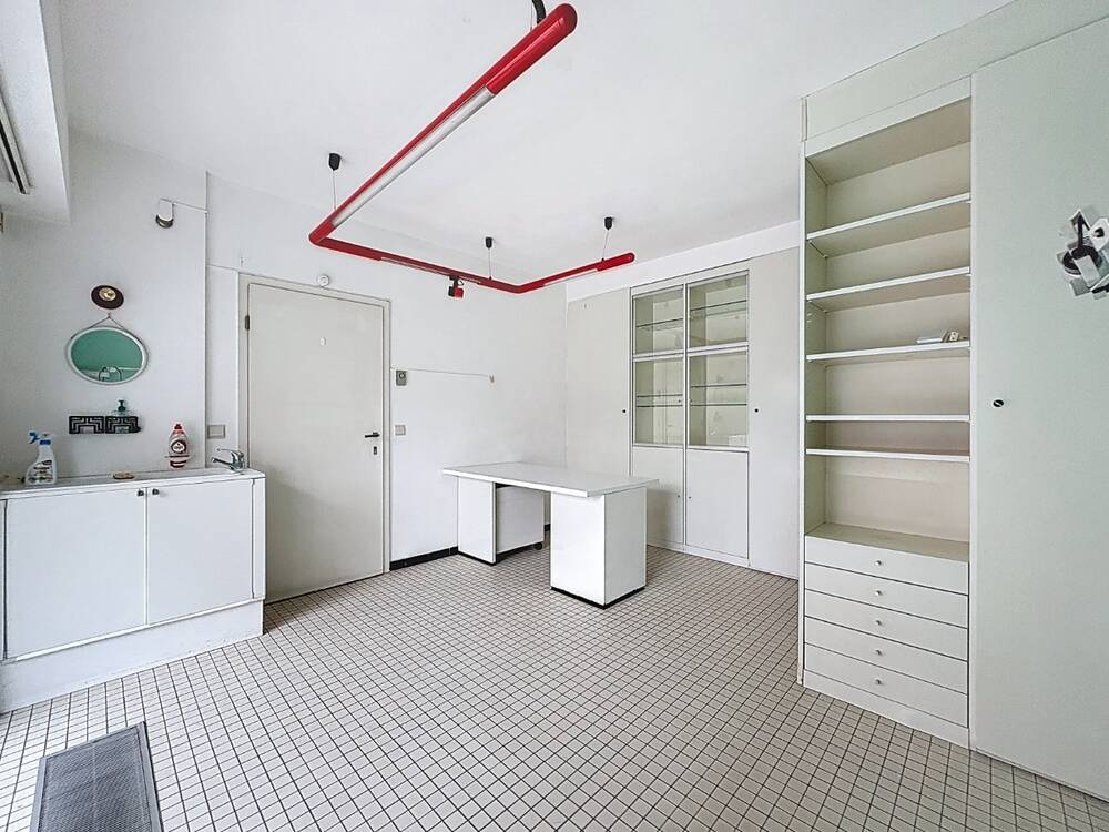 Commerce à louer à Braine-le-Comte 7090 450.00€ 0 chambres 41.00m² - annonce 466213
