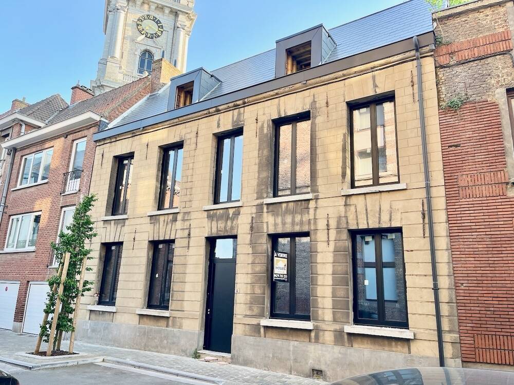 Maison à à Mons 7000 320000.00€ 4 chambres 200.00m² - annonce 466718