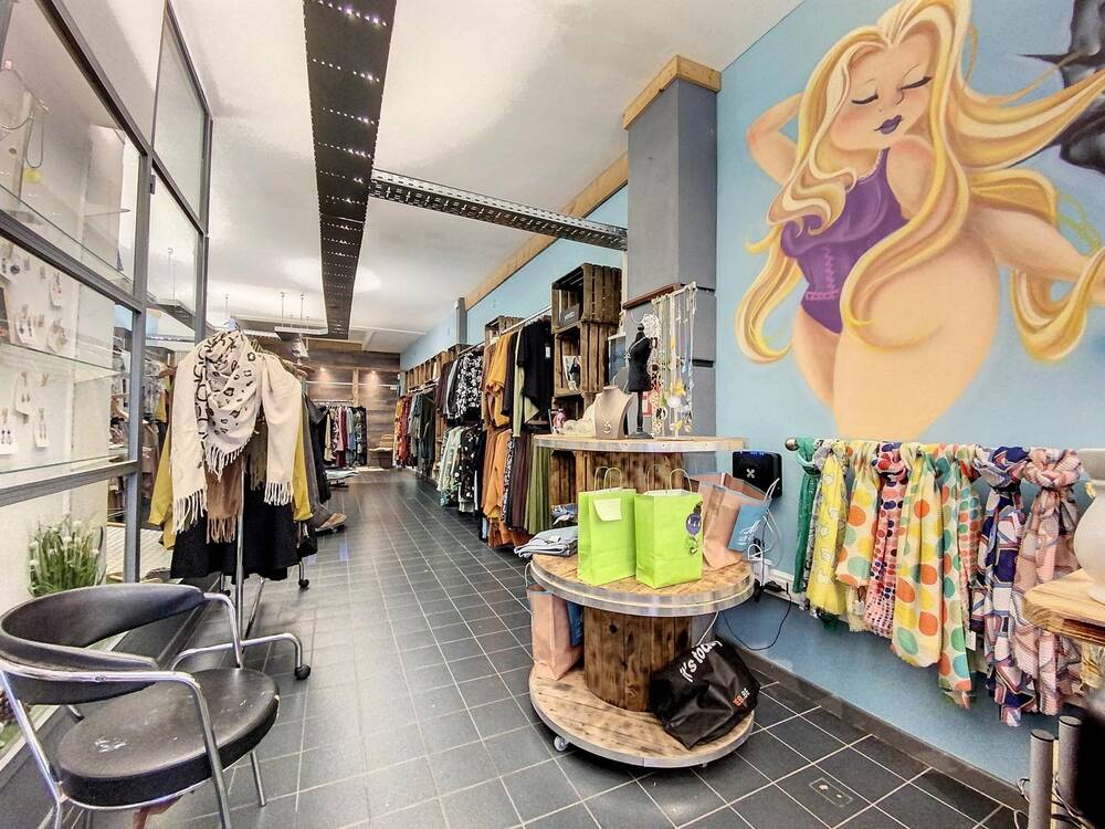 Commerce à louer à Tournai 7500 660.00€ chambres 70.00m² - annonce 465787