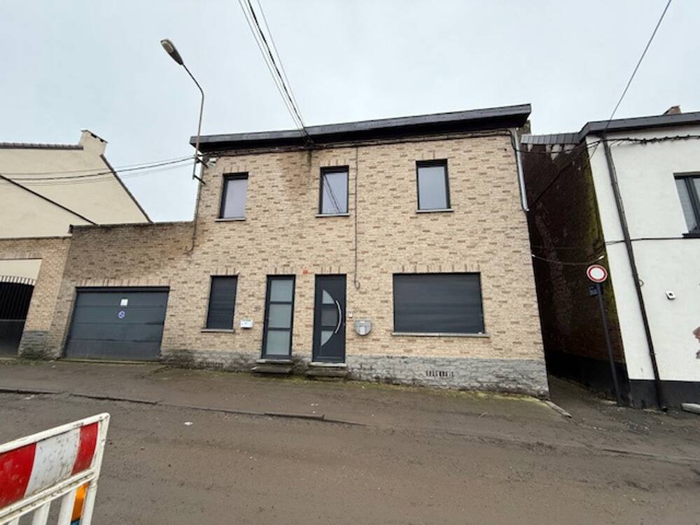 Maison à vendre à Jumet 6040 349000.00€ 5 chambres m² - annonce 467448