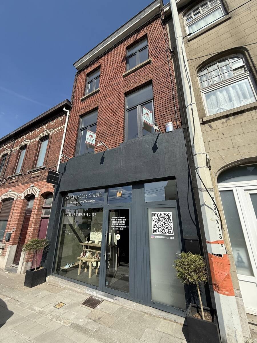 Maison à vendre à Couillet 6010 249000.00€ 3 chambres 175.00m² - annonce 467169