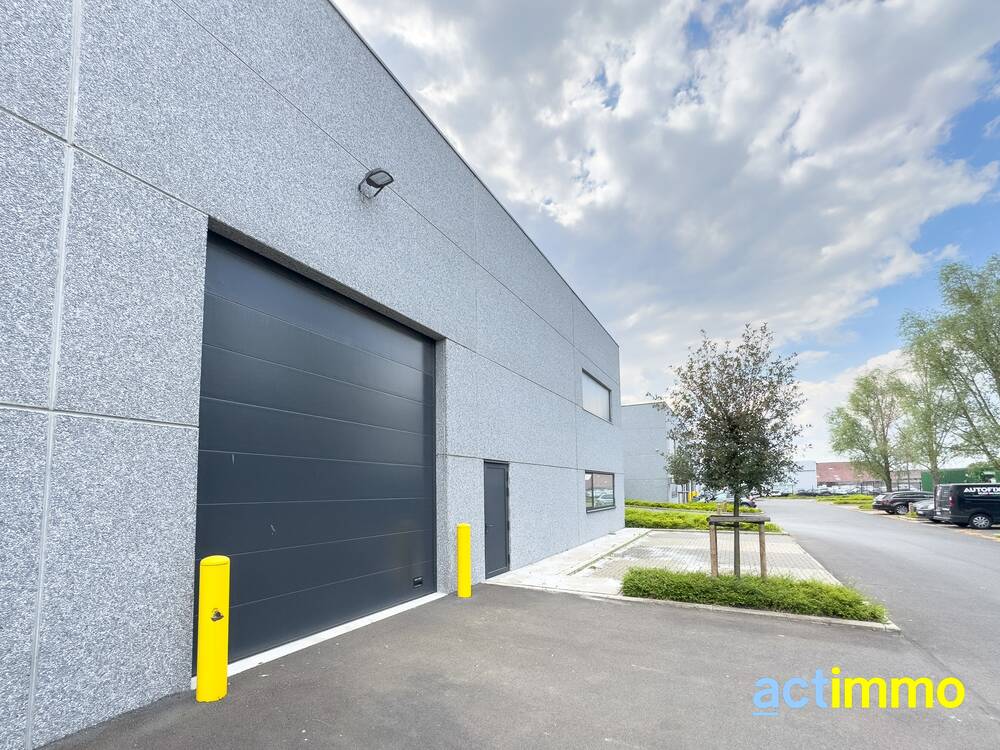 Commerce à louer à Mouscron 7700 1250.00€ chambres 233.00m² - annonce 468483