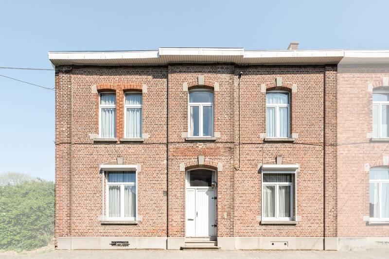 Maison de maître à vendre à Ghislenghien 7822 299000.00€ 5 chambres 215.00m² - annonce 469837