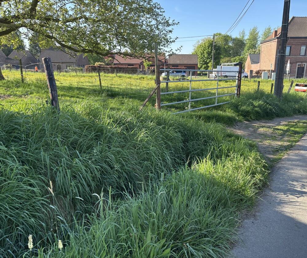 Terrain à vendre à Thieulain 7901 70000.00€ chambres m² - annonce 469821