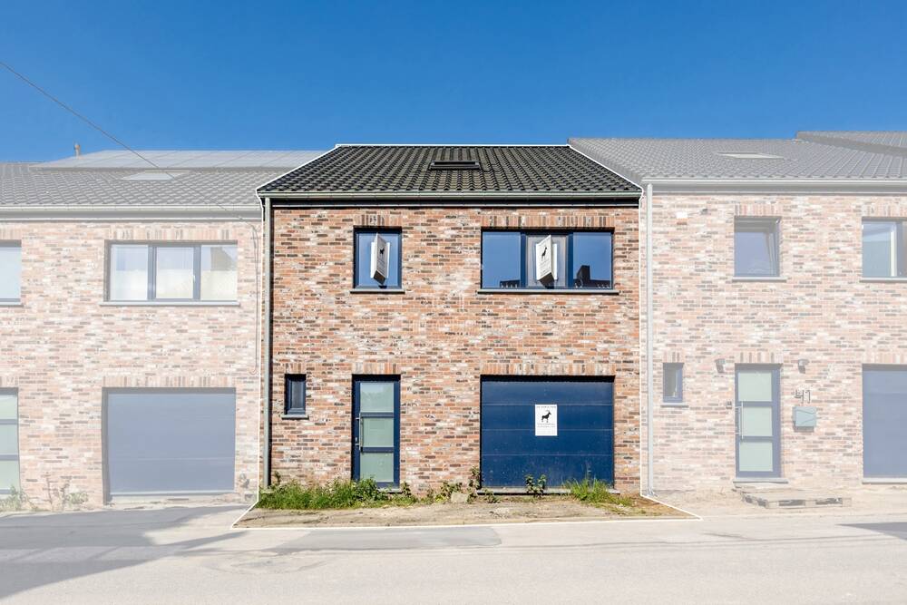 Maison à vendre à Ransart 6043 184999.00€ 3 chambres 214.00m² - annonce 469970