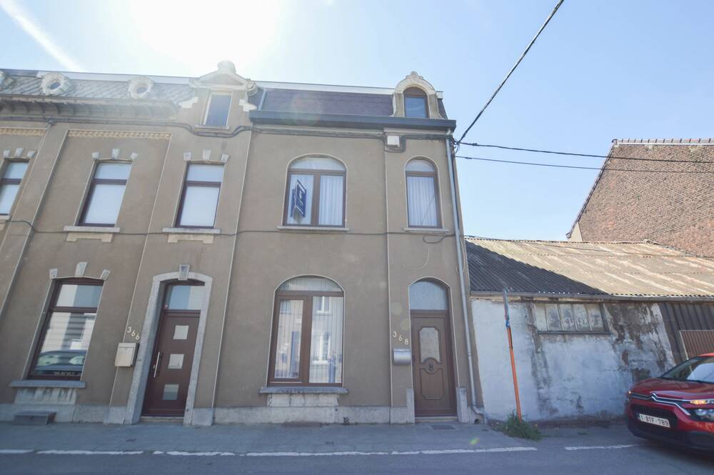 Maison à vendre à Monceau-sur-Sambre 6031 249000.00€ 4 chambres 165.00m² - annonce 470567