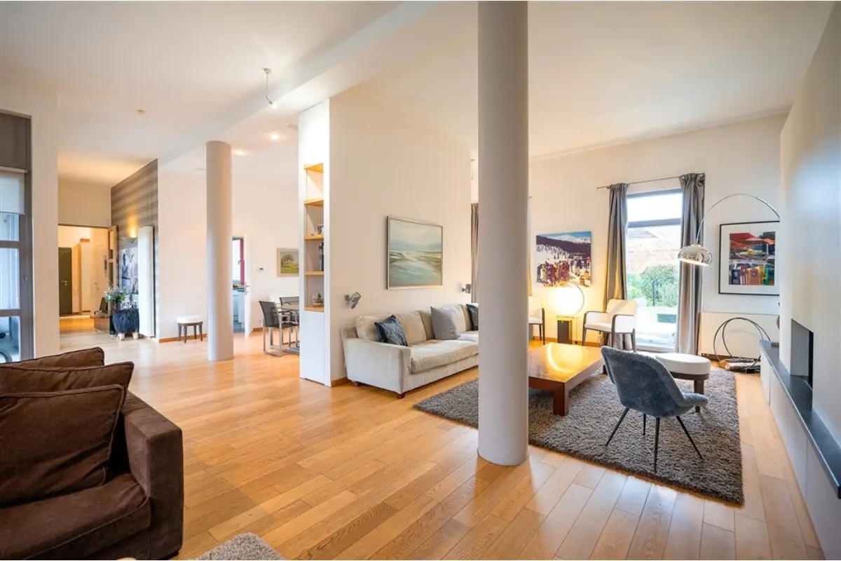 Rez-de-chaussée à vendre à Tournai 7500 895000.00€ 4 chambres 245.00m² - annonce 472739