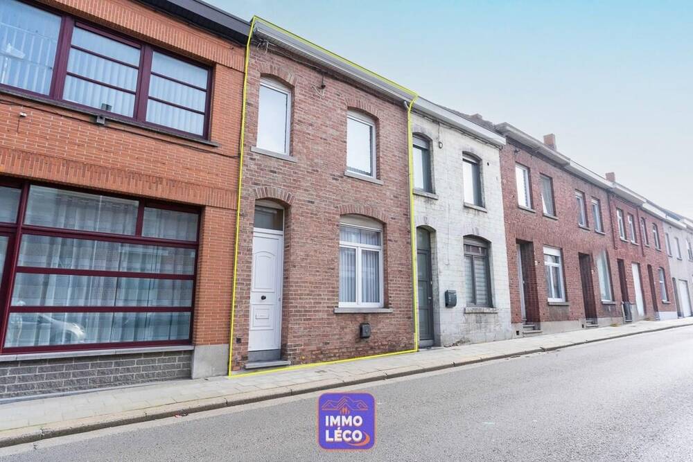 Immeuble de rapport - Immeuble à appartement à vendre à Mouscron 7700 125000.00€ 2 chambres m² - annonce 473099