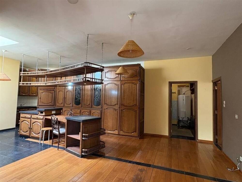 Appartement à louer à Gilly 6060 750.00€ 1 chambres 100.00m² - annonce 473195