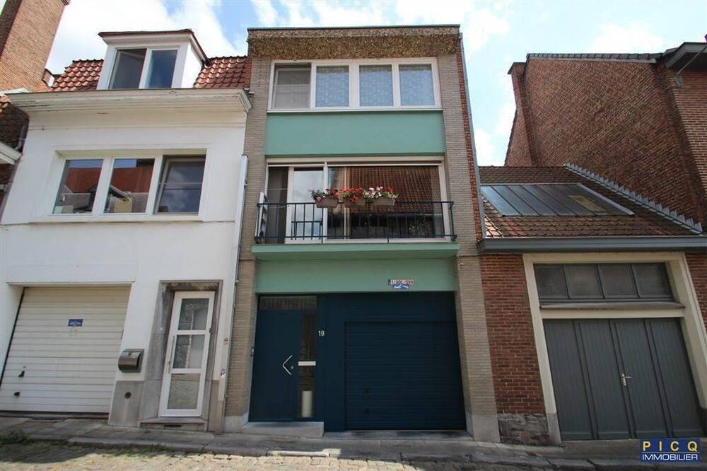 Immeuble mixte à vendre à Tournai 7500 320000.00€ 2 chambres m² - annonce 472726