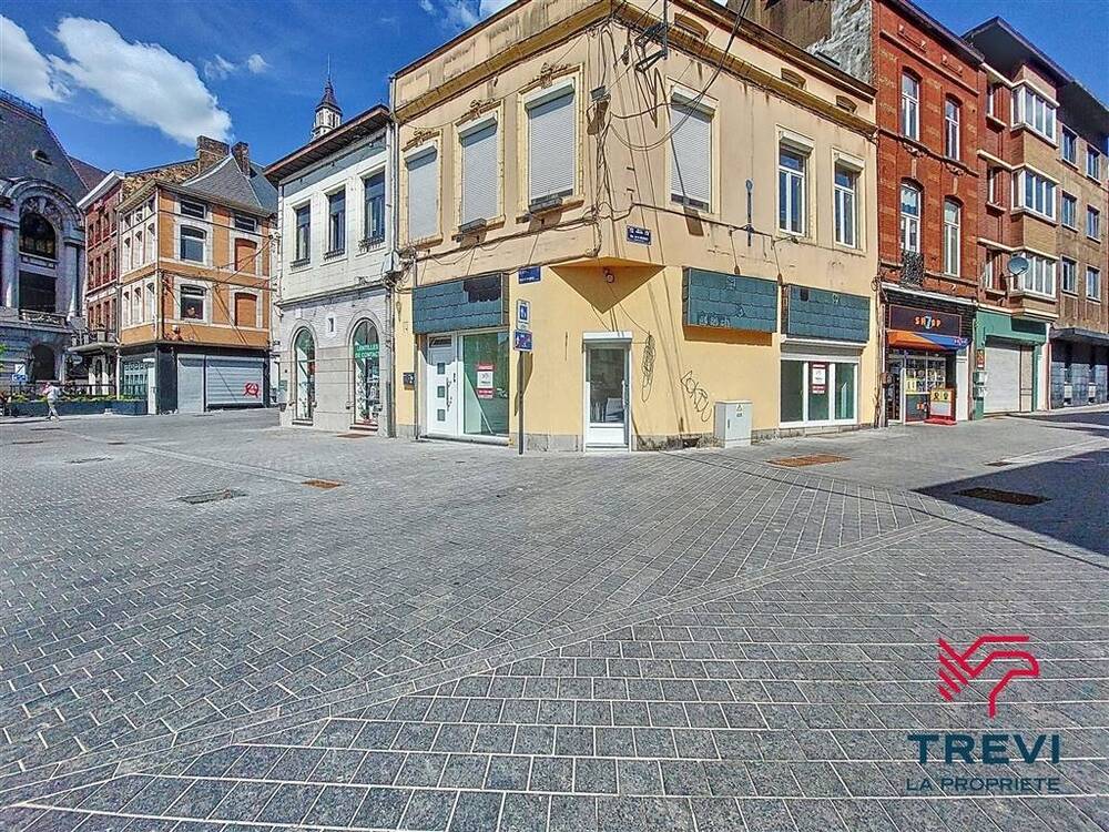 Commerce à louer à Charleroi 6000 950.00€ chambres m² - annonce 474428