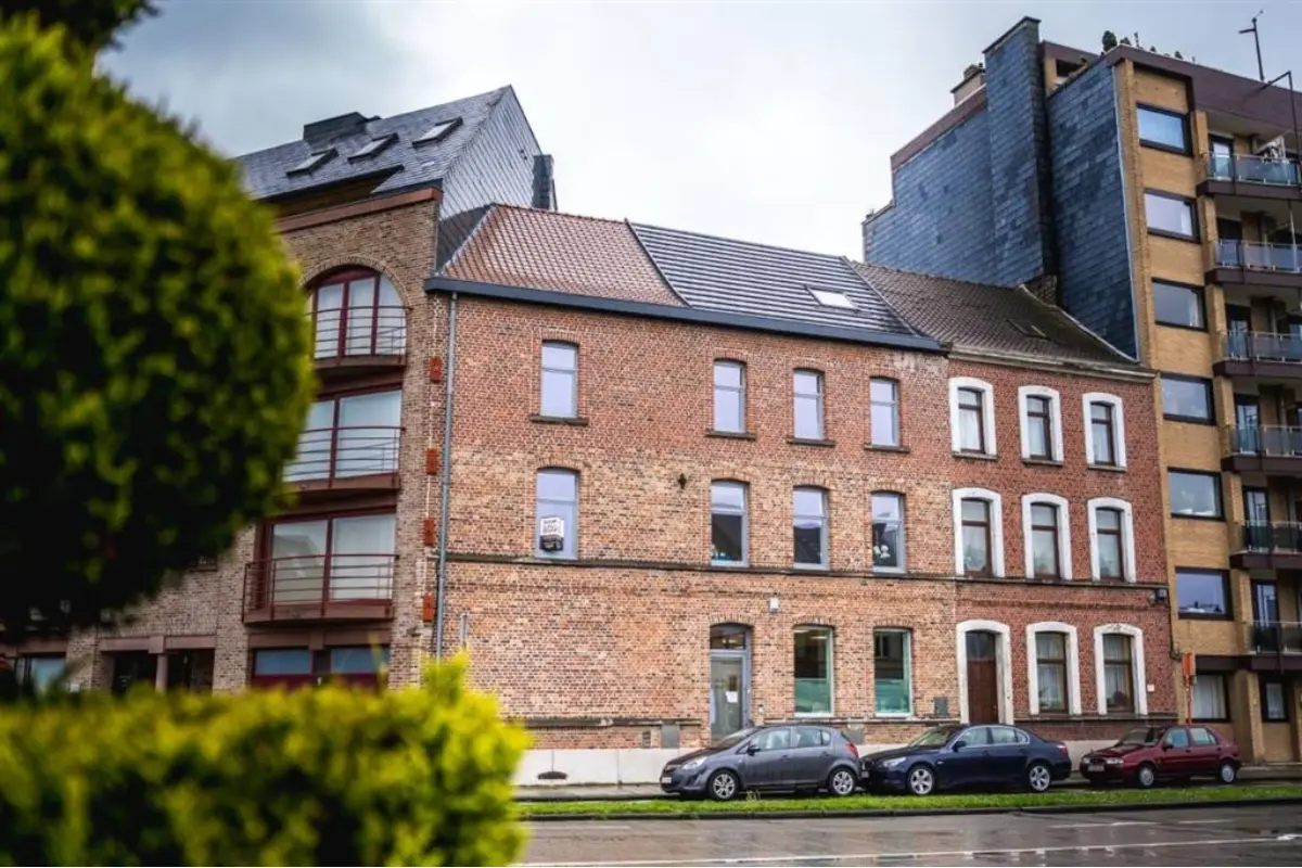 Commerce à  à Mons 7000 1050.00€  chambres m² - annonce 473967