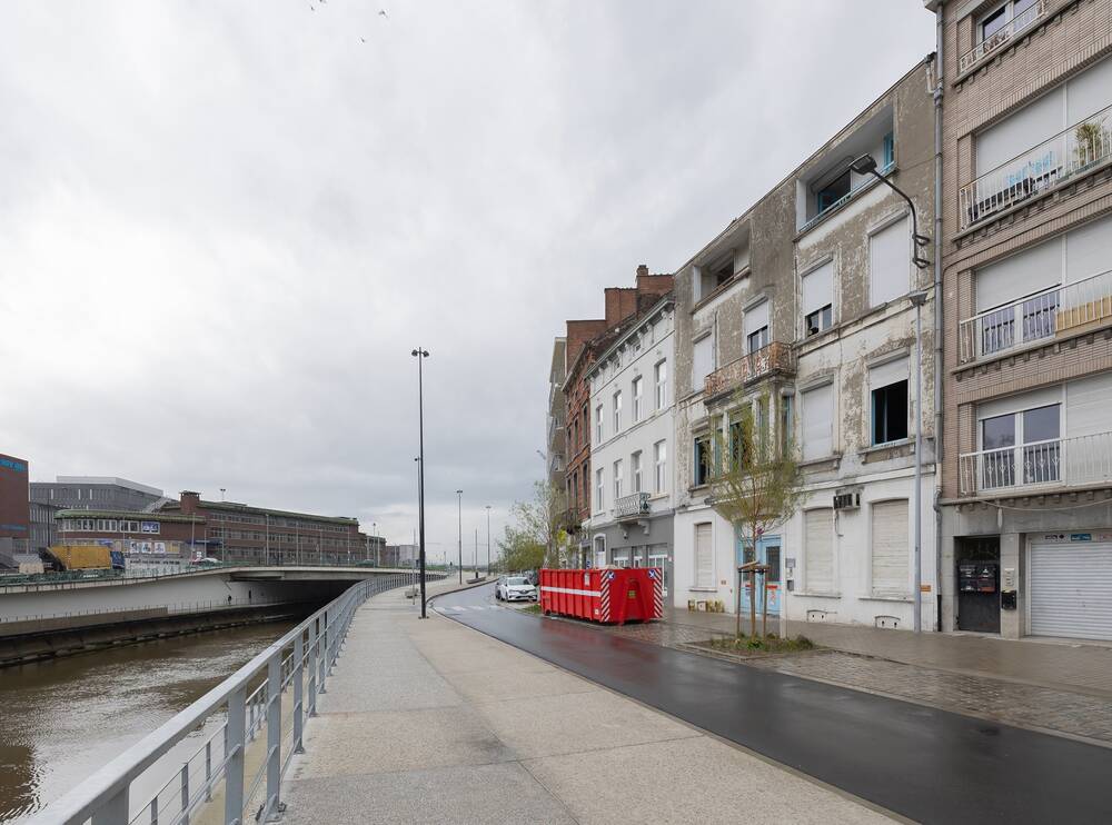Maison à vendre à Charleroi 6000 299000.00€ 10 chambres 750.00m² - annonce 473890