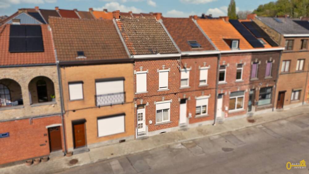 Maison à vendre à La Louvière 7100 155000.00€ 2 chambres 135.00m² - annonce 492105