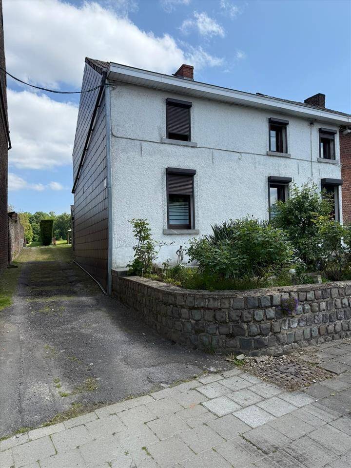Maison à vendre à Houdeng-Goegnies 7110 130000.00€ 2 chambres m² - annonce 474733