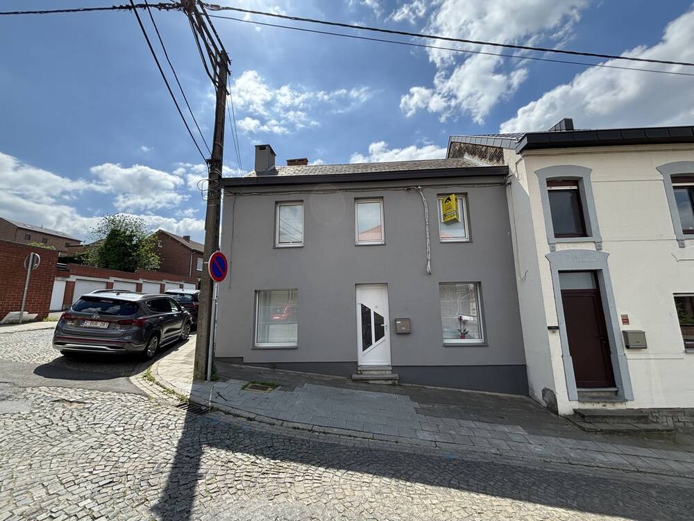 Maison à vendre à Couillet 6010 179000.00€ 5 chambres 140.00m² - annonce 475854