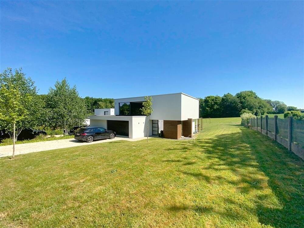 Maison à louer à Nalinnes 6120 1950.00€ 3 chambres 224.00m² - annonce 475999