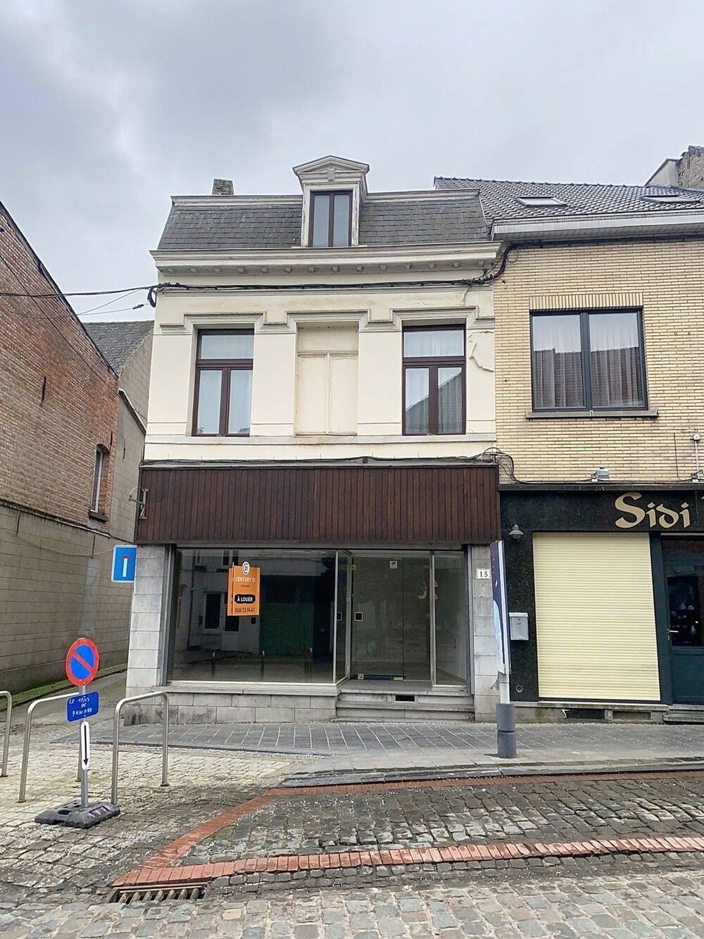 Commerce à à Ath 7800 850.00€ chambres m² - annonce 477046