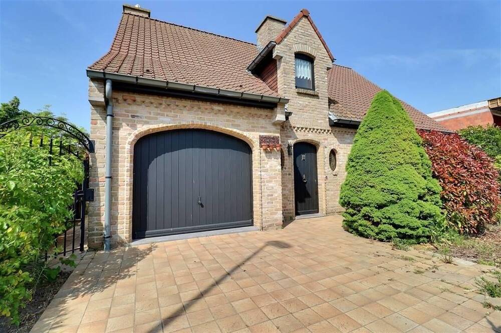 Maison à à Comines 7780 359900.00€ 4 chambres 149.00m² - annonce 477080