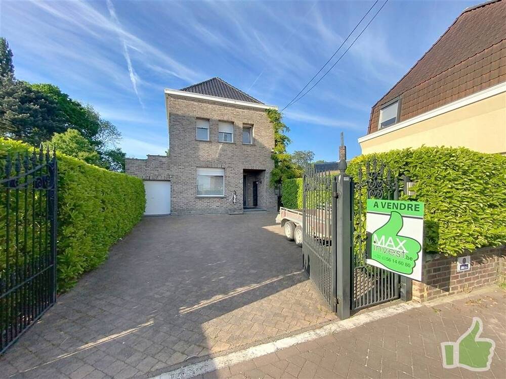 Maison à vendre à Estaimpuis 7730 389000.00€ 5 chambres 201.00m² - annonce 476685