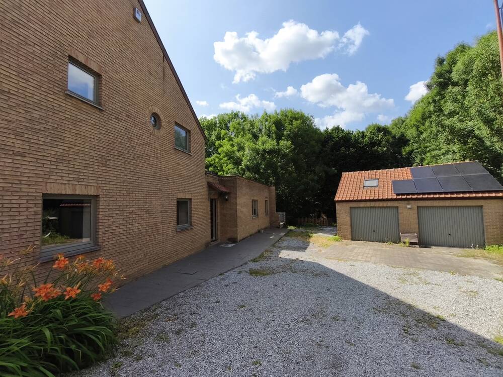 Maison à vendre à Jumet 6040 229000.00€ 3 chambres 150.00m² - annonce 475861
