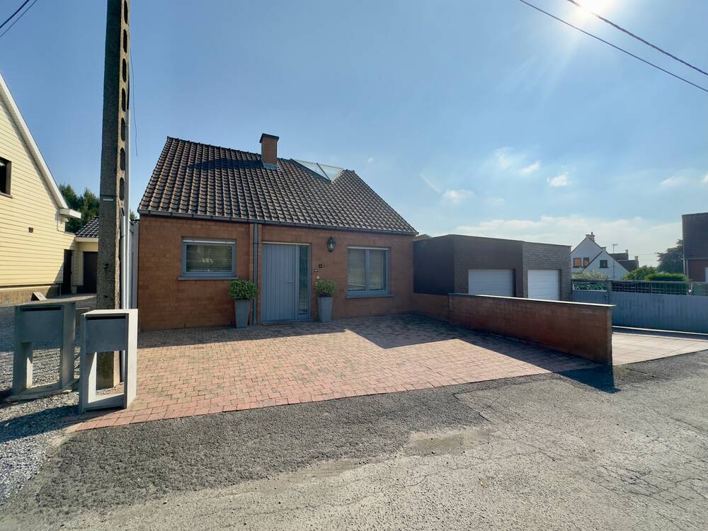 Villa à vendre à Mouscron 7700 249000.00€ 2 chambres 131.00m² - annonce 478642