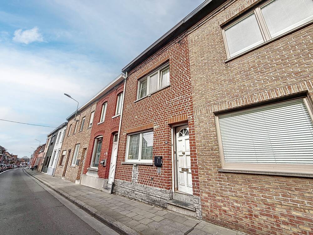 Maison à à Mouscron 7700 129000.00€ 4 chambres 105.00m² - annonce 478705