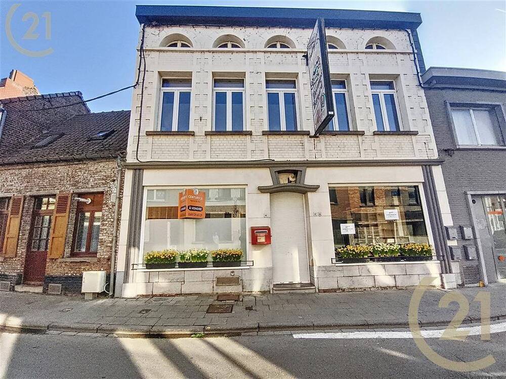 Immeuble de rapport - Immeuble à appartement à vendre à Beloeil 7970 468000.00€ 5 chambres 298.00m² - annonce 478276