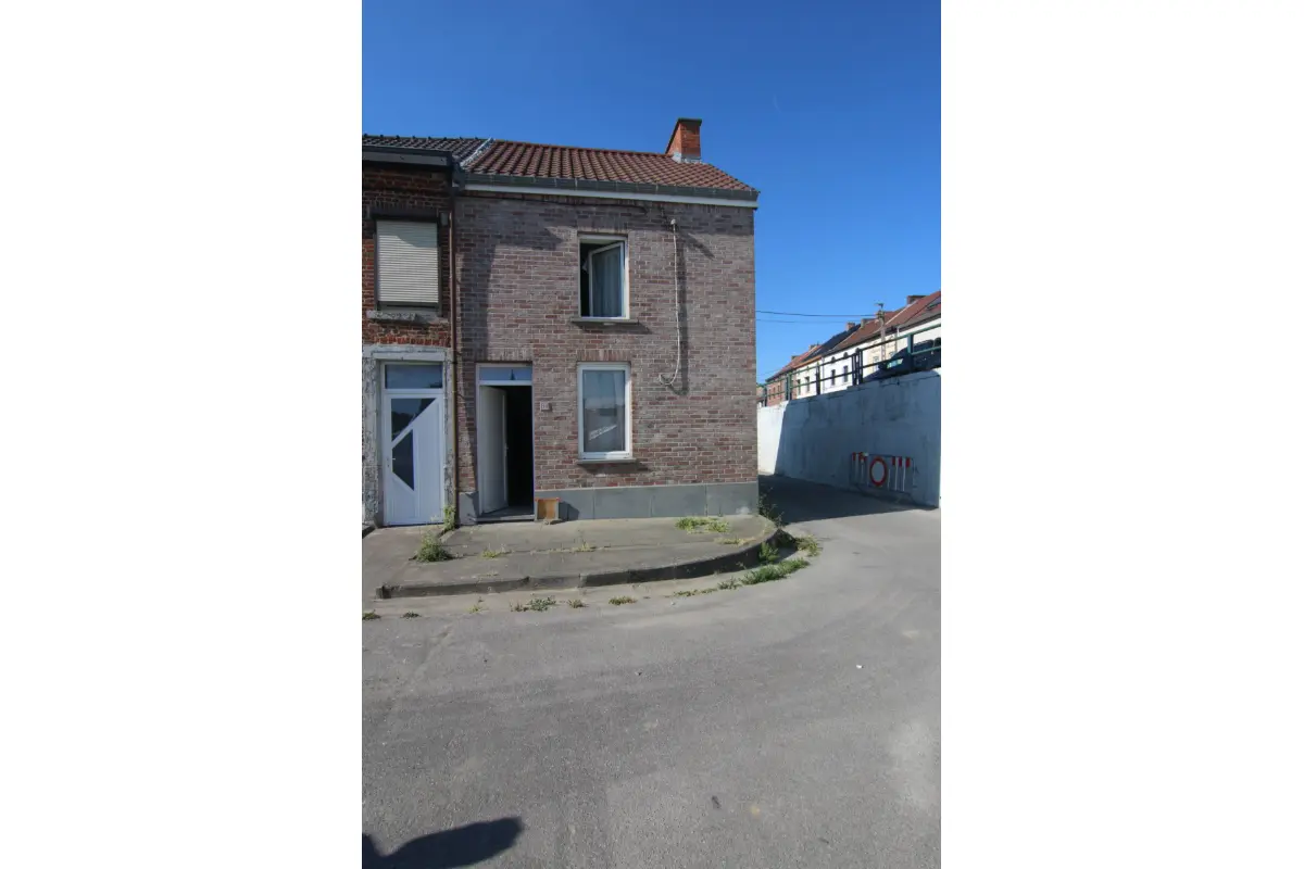 Maison à vendre à Chapelle-lez-Herlaimont 7160 79000.00€ 2 chambres 76.00m² - annonce 652925