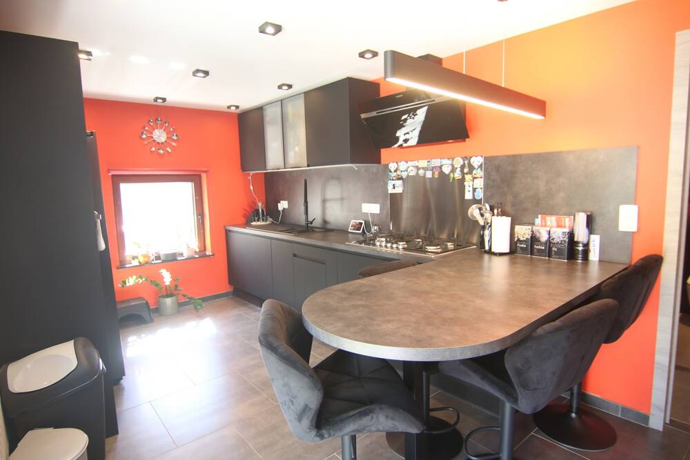 Maison à vendre à Gilly 6060 249000.00€ 3 chambres 120.00m² - annonce 479177