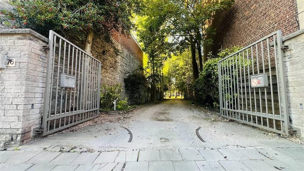 Immeuble de rapport - Immeuble à appartement à vendre à Tournai 7500 2850000.00€ chambres m² - annonce 479193