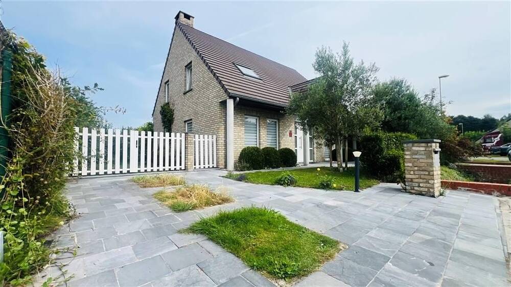 Maison à vendre à Templeuve 7520 468000.00€ 5 chambres 235.00m² - annonce 479138
