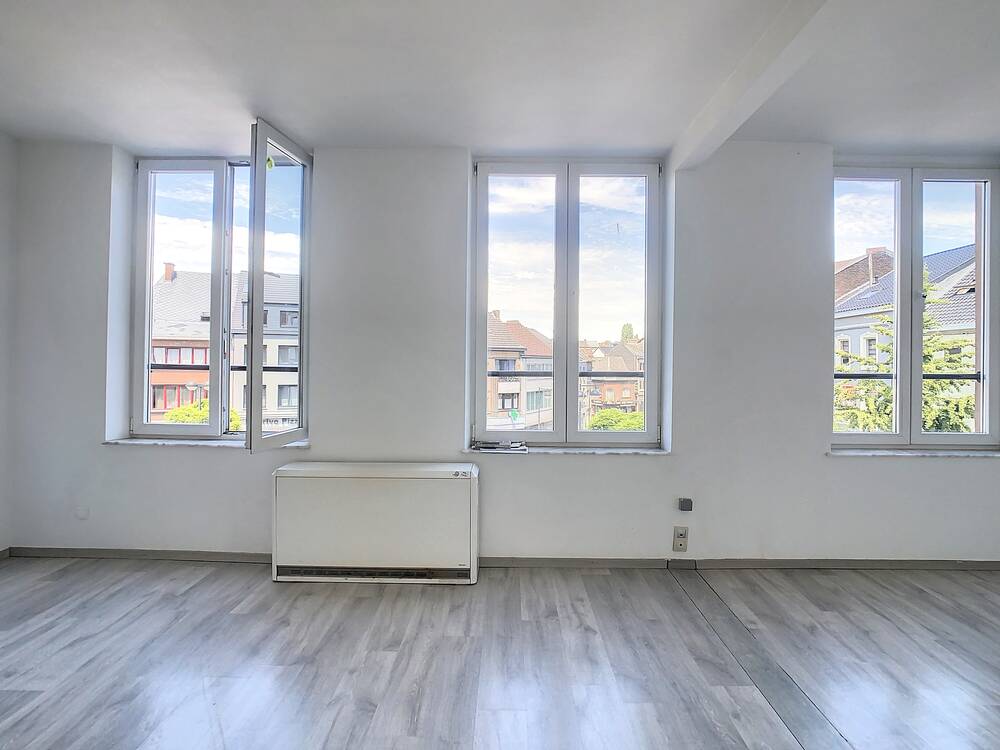 Appartement à vendre à Gosselies 6041 118000.00€ 1 chambres 80.00m² - annonce 480173