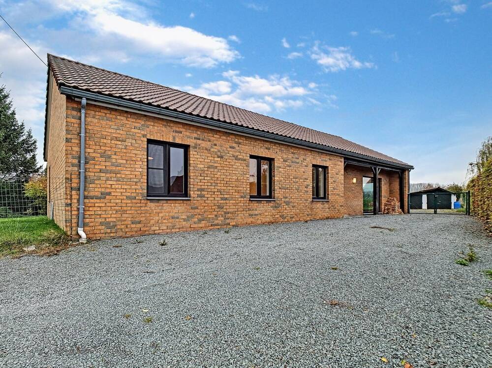 Maison à louer à Bassilly 7830 1300.00€ 4 chambres 127.00m² - annonce 480719