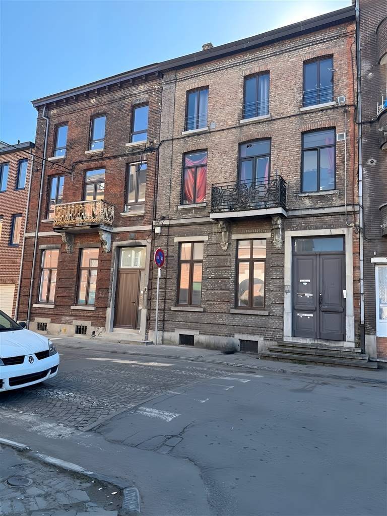 Immeuble de rapport - Immeuble à appartement à vendre à Marcinelle 6001 380000.00€ 4 chambres 280.00m² - annonce 480605