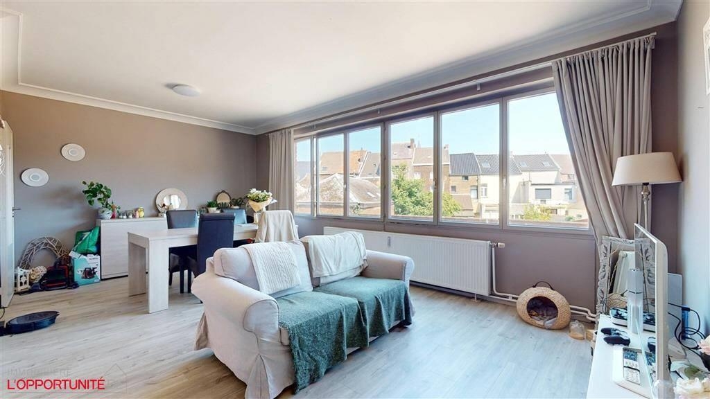 Appartement à vendre à Châtelet 6200 129000.00€ 2 chambres m² - annonce 480450