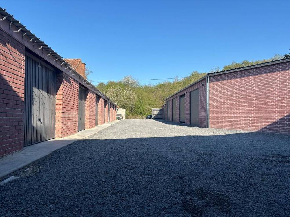 Commerce à vendre à Quaregnon 7390 325000.00€ 0 chambres m² - annonce 479959