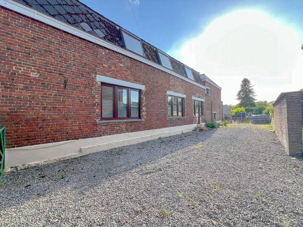 Maison à vendre à Lobbes 6540 175000.00€ 2 chambres 105.00m² - annonce 479981