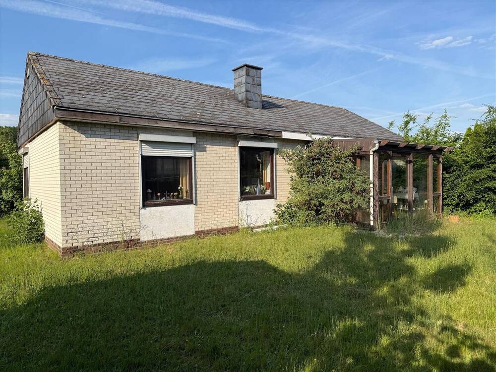Villa à vendre à Vaulx 7536 160000.00€ 3 chambres m² - annonce 482153