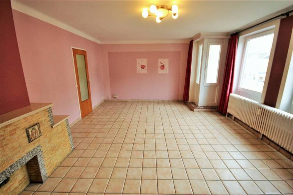 Appartement à vendre à Charleroi 6000 99000.00€ 3 chambres 95.00m² - annonce 481917