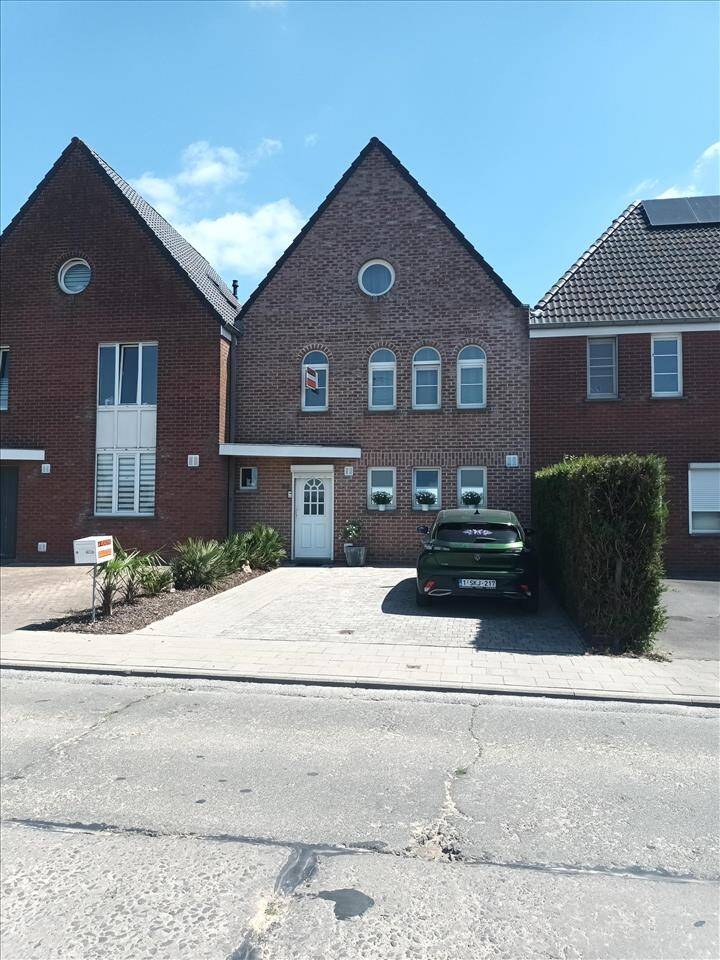 Maison à vendre à Herseaux 7712 285000.00€ 5 chambres m² - annonce 482980