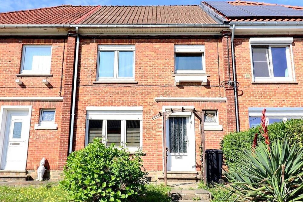 Maison à vendre à Courcelles 6180 140000.00€ 3 chambres 105.00m² - annonce 483124