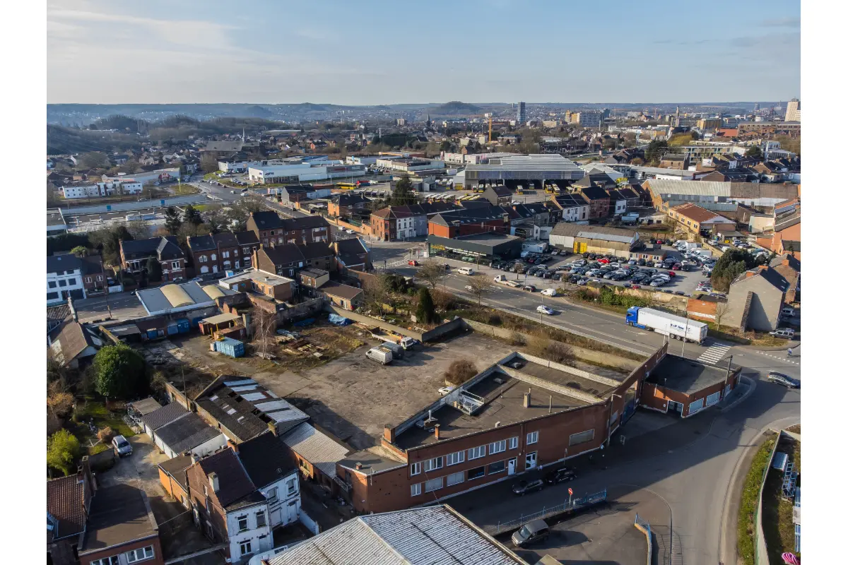 Immeuble de rapport - Immeuble à appartement à vendre à Gilly 6060 1200000.00€  chambres 500.00m² - annonce 483045